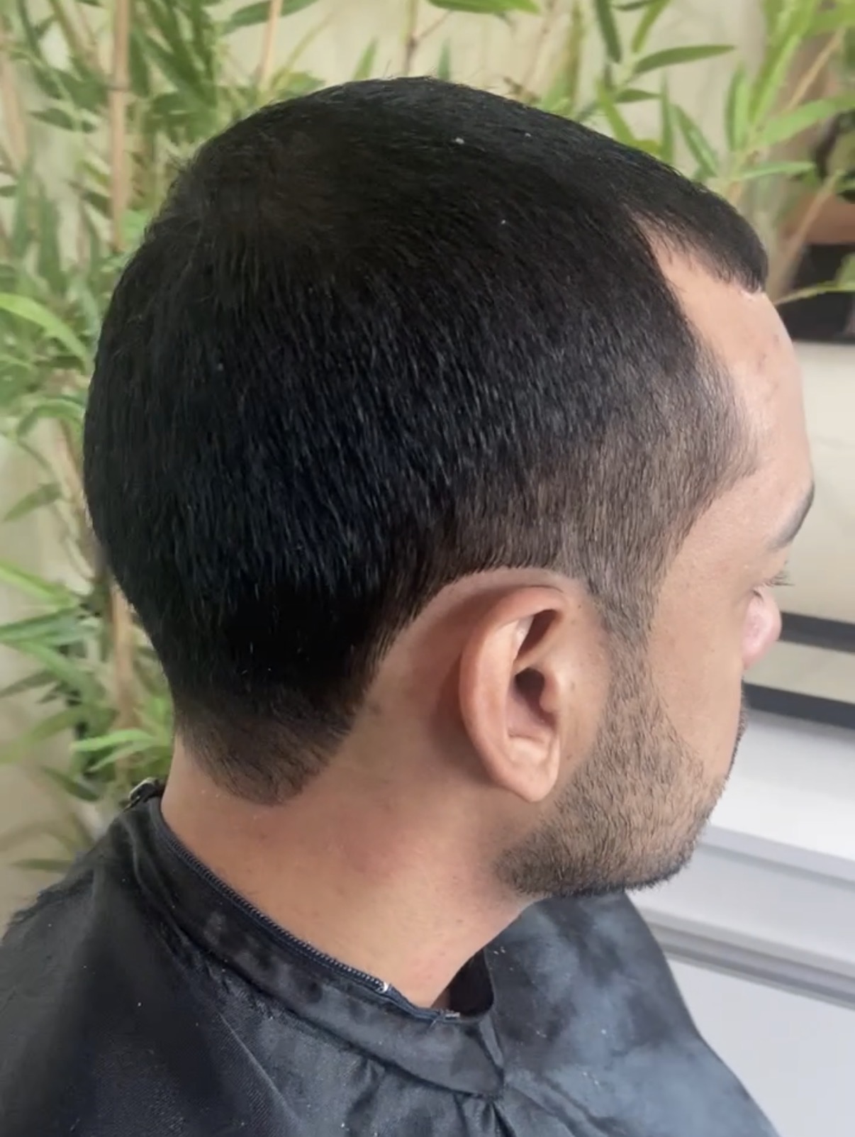 Corte e barba